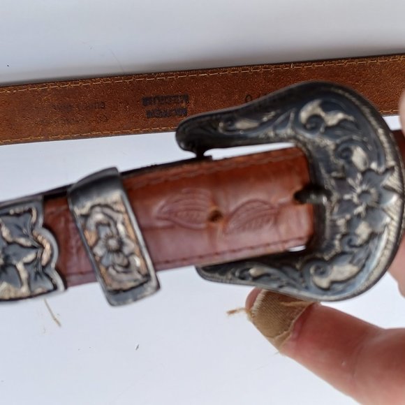 Genuine Leather Belt - Copper Brown - Antiqued Bronze hardware - Size Medium - Picture 5 of 9